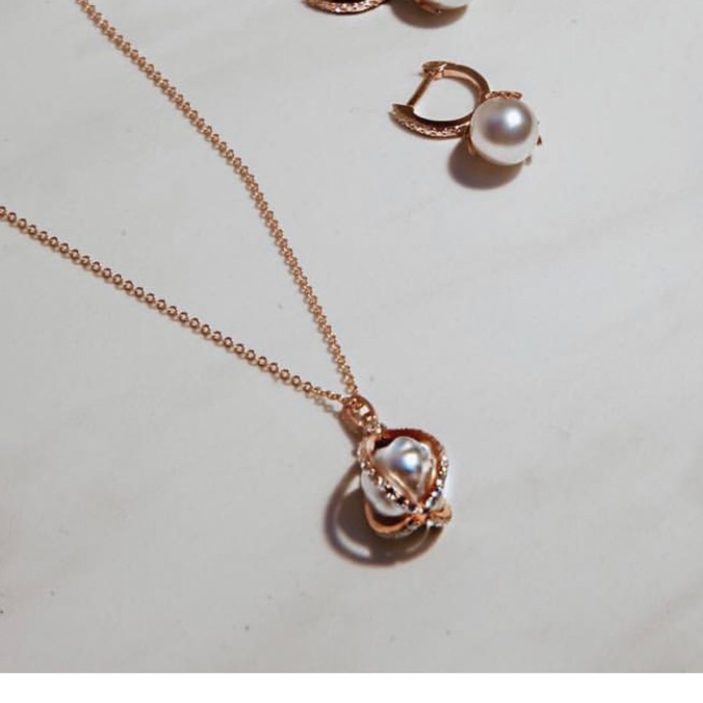 Carbon & Hyde necklace - Picture 6 of 7